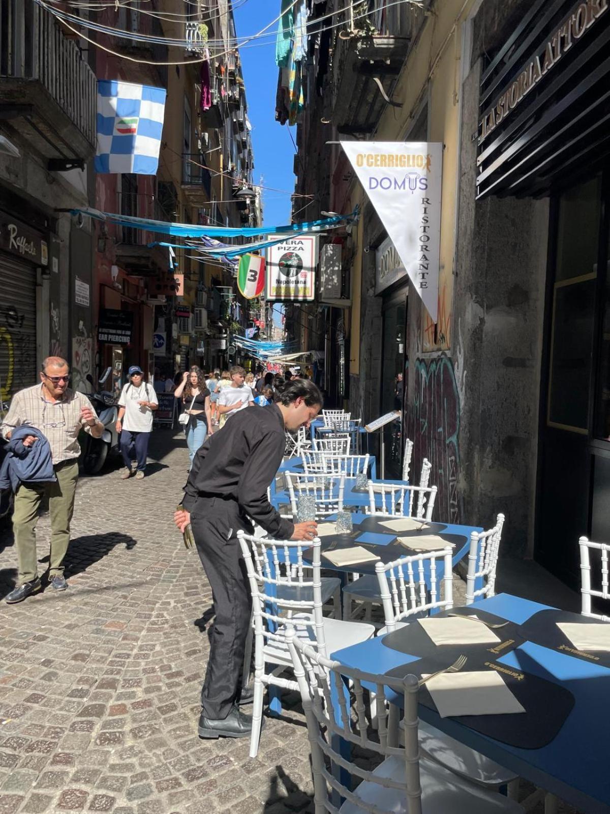 Vincenzino A Spaccanapoli Exterior photo